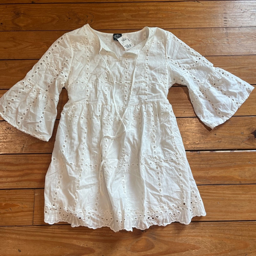 (313) *NEW CALSTYLE WHITE DRESS*
